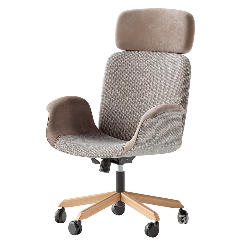 Amanda Chair President Image 2