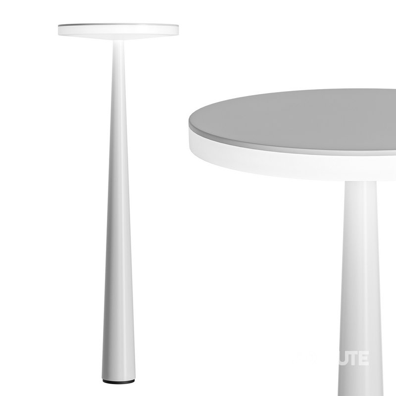 Equilibre Outdoor LED Floor Lamp Image 1