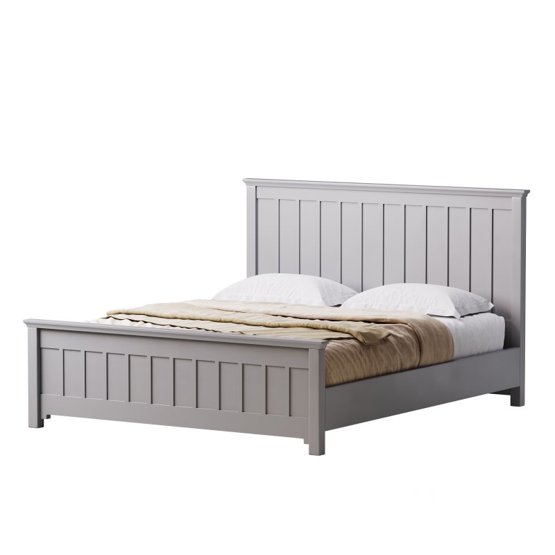 Solid Color Wood Bed Image 9