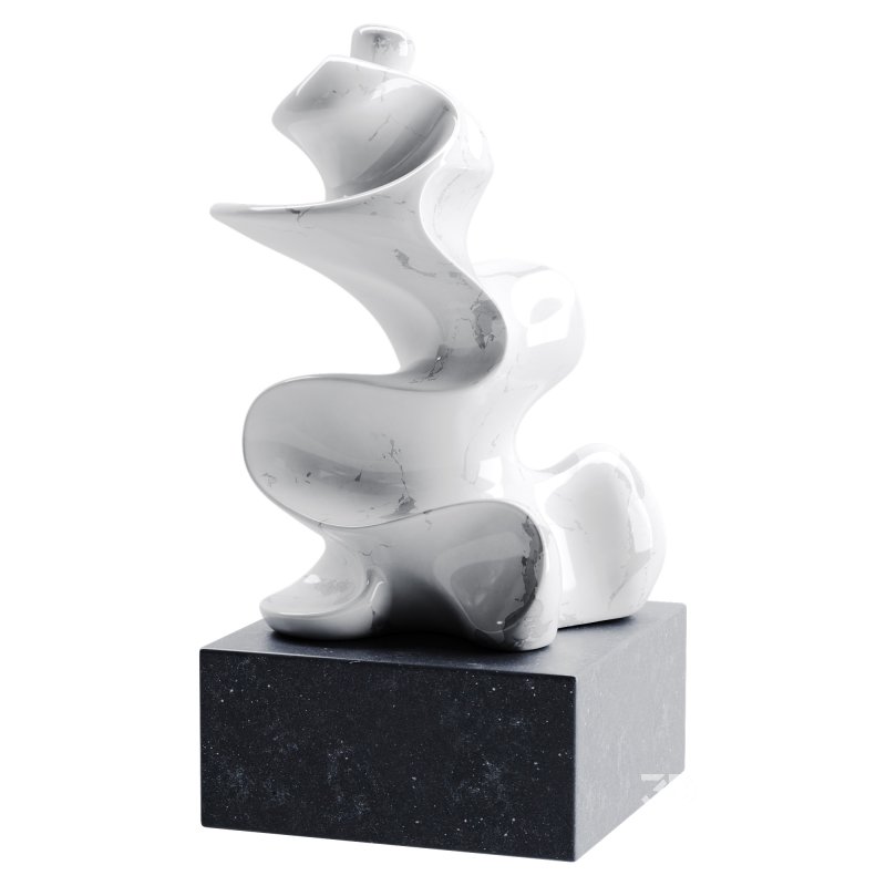 Squiggly sculpture Image 1