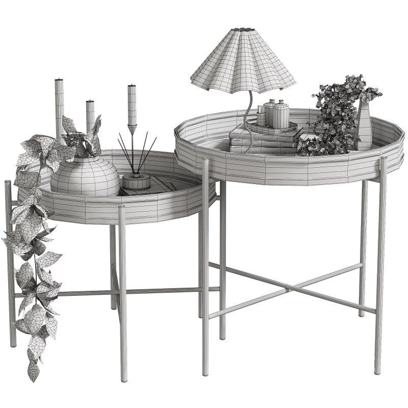 Table bouquet and items Image 2