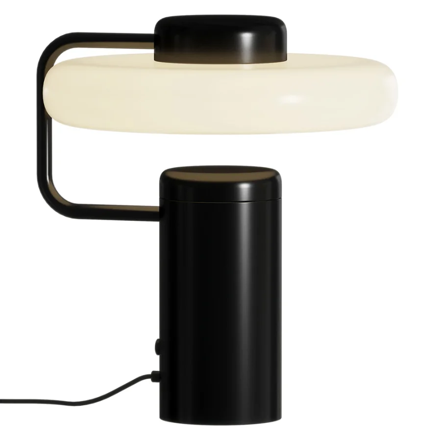 Tratto Table Lamp Image 1