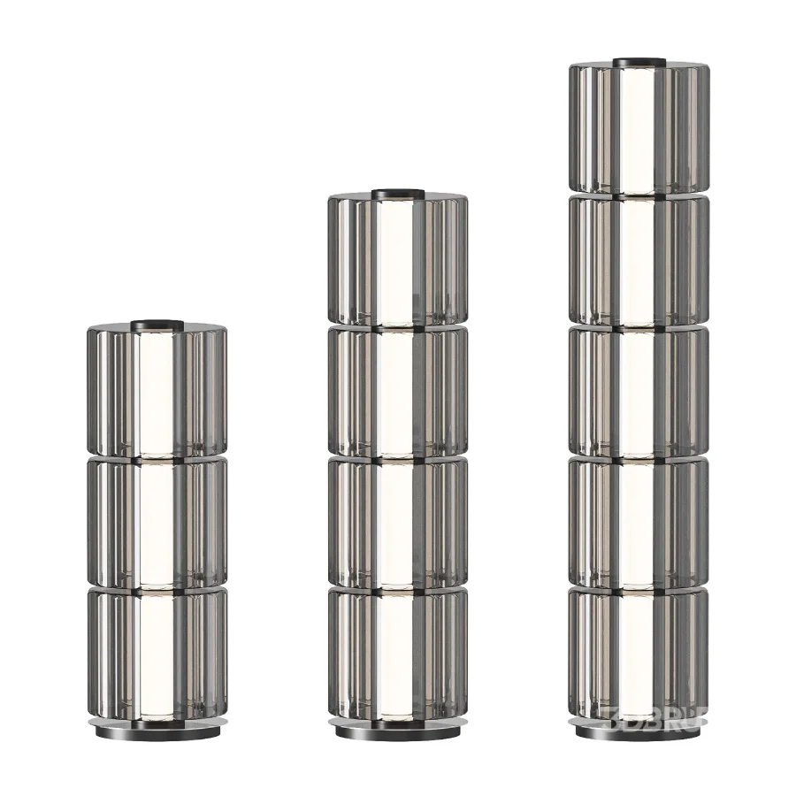 Column 300 Floor Lamp Image 3