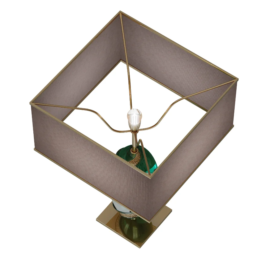 The Brahma lamp is green Image 2
