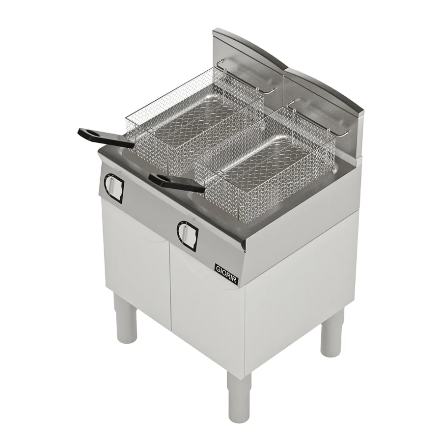 Giorik 900 Series Freestanding Fryers Image 3